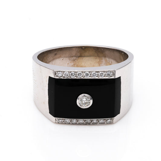 14K white gold ring with onyx and diamond.
