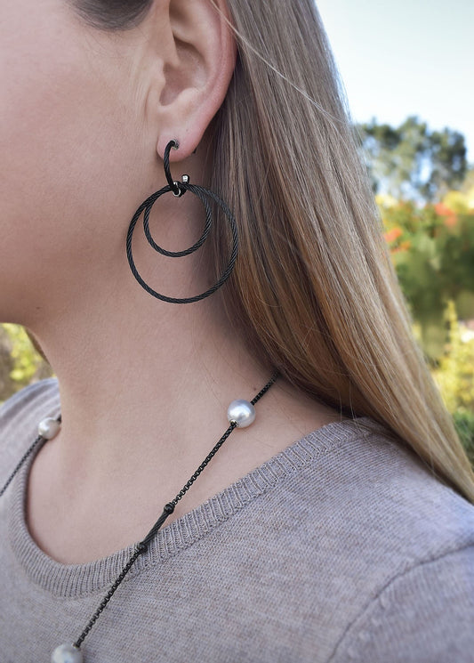Stainless steel cable drop earrings, yellow finish.