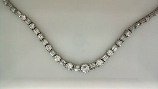 Natural Diamond Necklace in Platinum White with 2.39ctw G VS1 Round Diamond