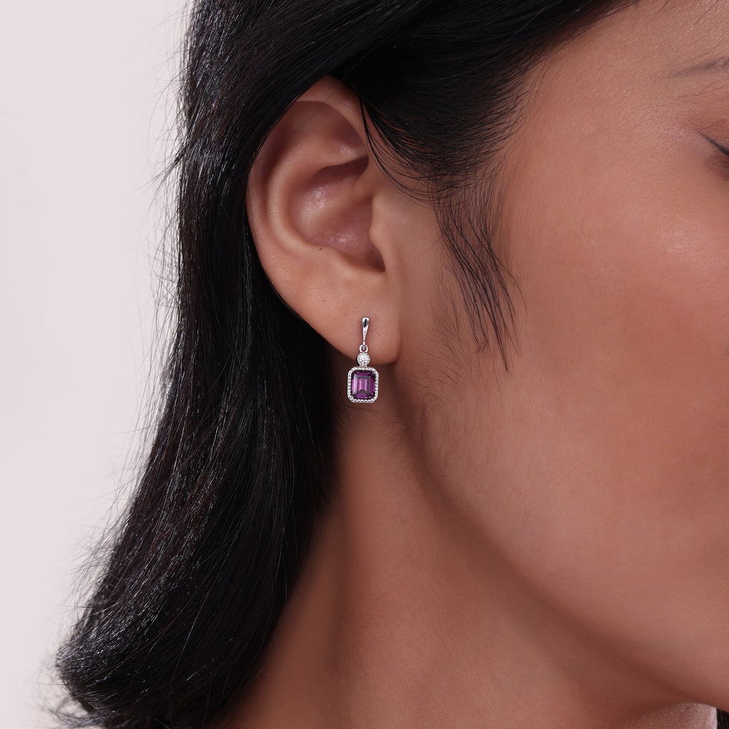 Emerald-colored alexandrite earrings in silver.