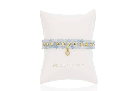 Aquamarine and gold stretch bracelet.