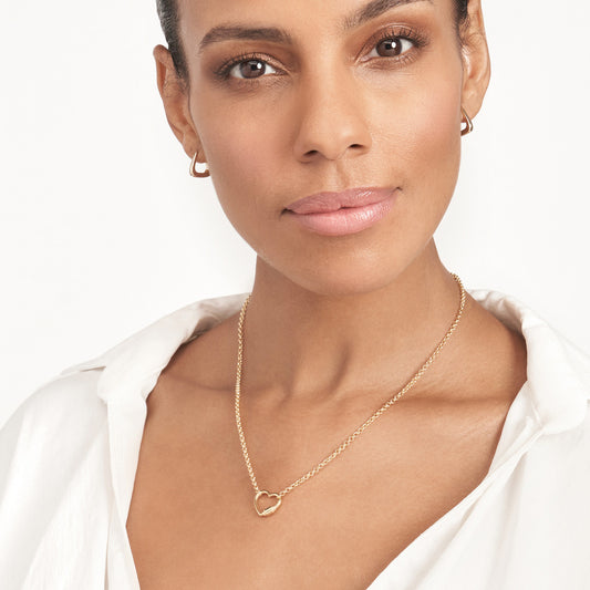 14K gold heart pendant necklace.