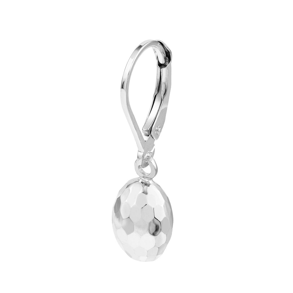 Faceted white gold dangle earring, omega closure.