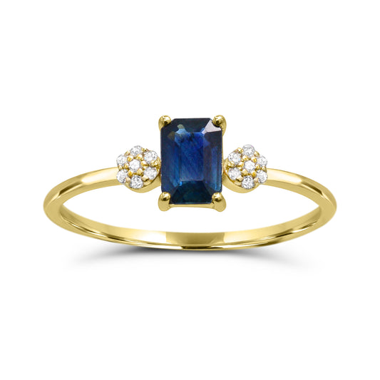 Emerald-cut blue sapphire ring, yellow gold.