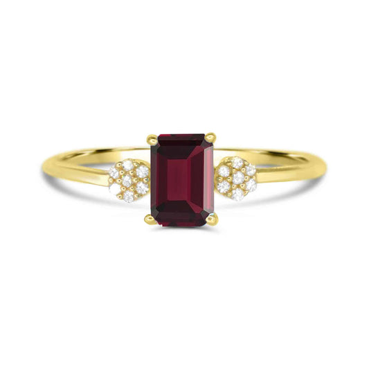 ReMARKable Designs Color Gemstone Ring in 10 Karat Yellow Gold with 1 Emerald Garnet 6mm-6mm