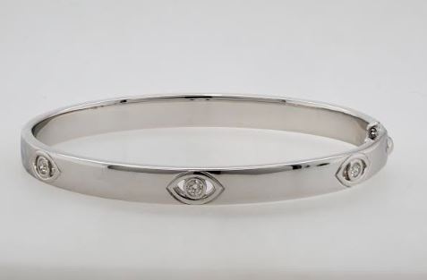 Sterling silver bracelet with round diamonds.
