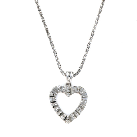 Heart-shaped diamond necklace with Franco chain.