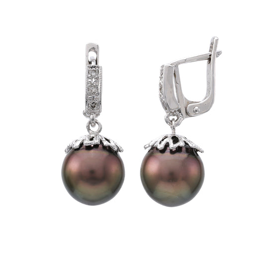 Tahitian pearls with diamond accents, white gold.