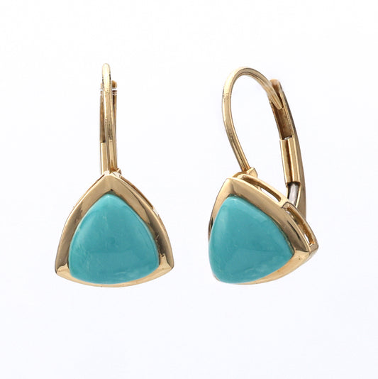 Triangular turquoise earrings in yellow gold.