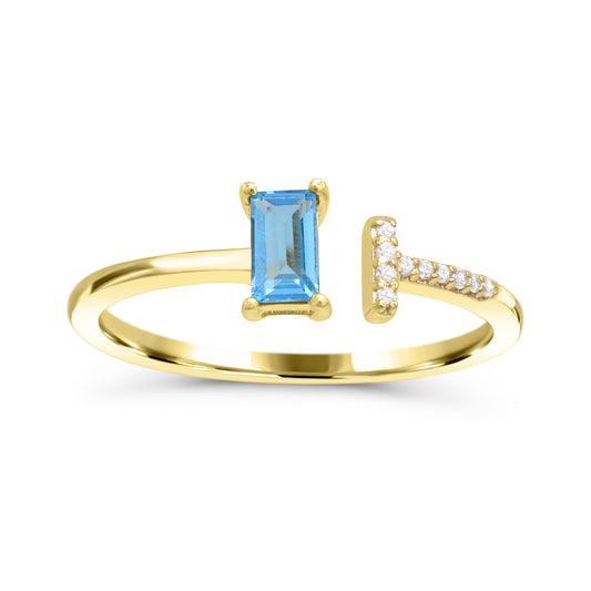 Baguette blue topaz, yellow gold ring.