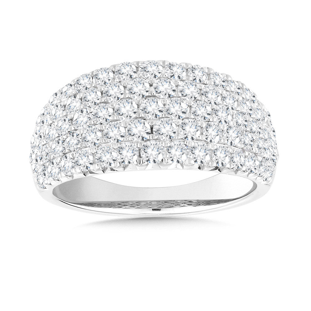 Round diamond ring in white gold setting.