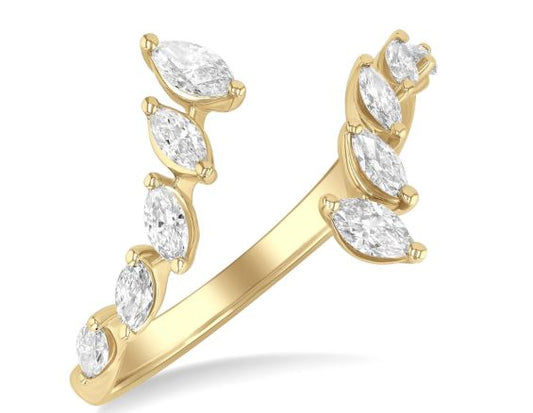 Marquise diamond ring, 14K yellow gold.