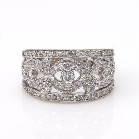 Intricate diamond pattern ring in white gold.