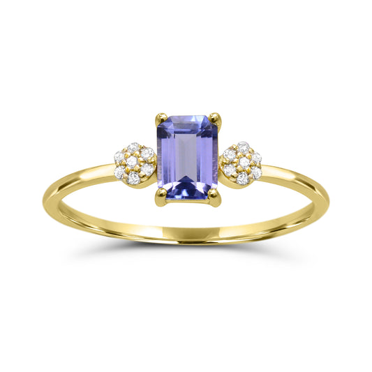 Tanzanite ring with diamonds in yellow gold.