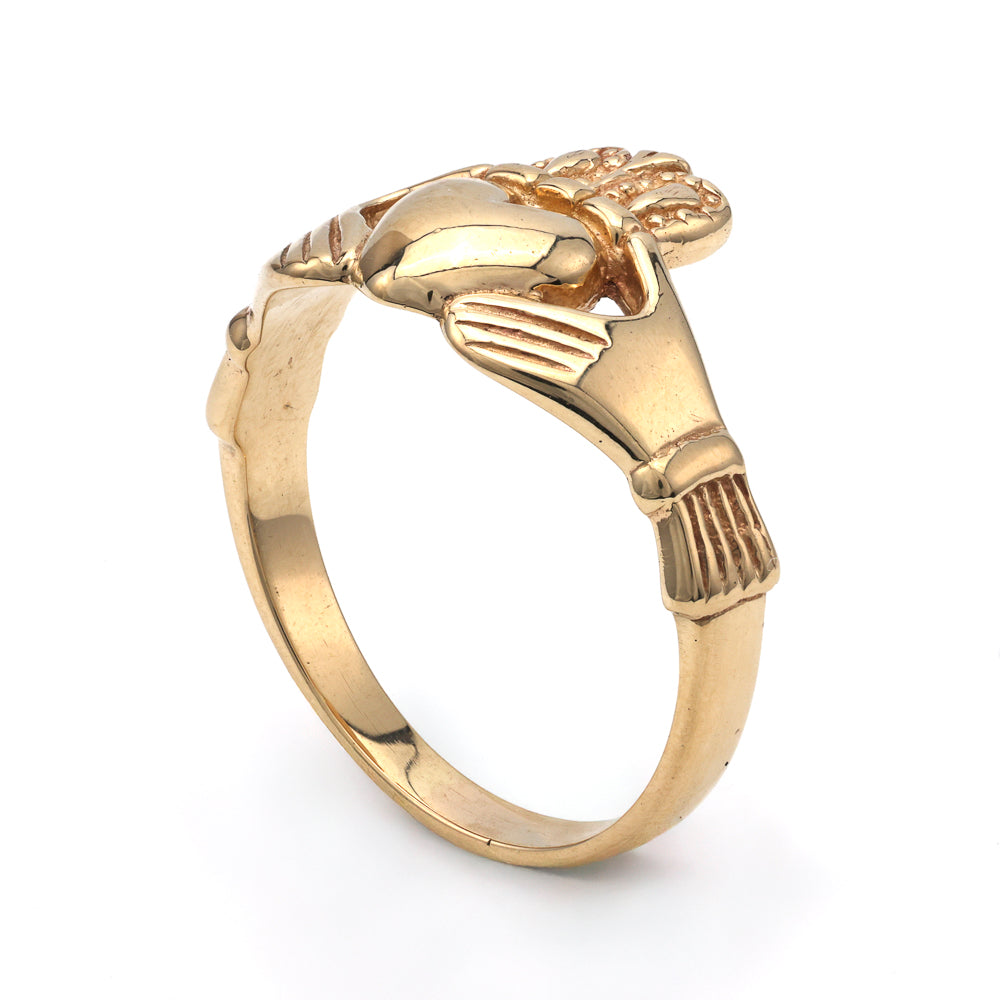 Engraved 14K yellow gold fashion ring.