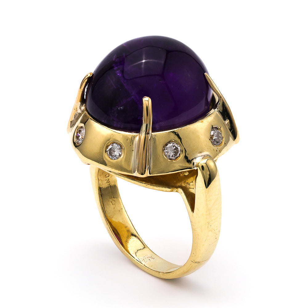 Amethyst cabochon ring with diamonds, yellow gold.