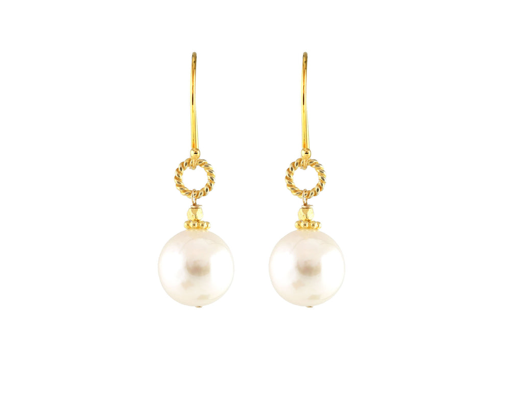 Gold-filled earrings with round pearls.