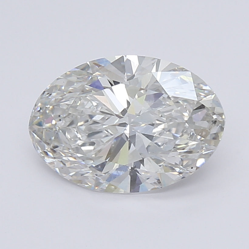 Oval-cut lab diamond with brilliant facets.