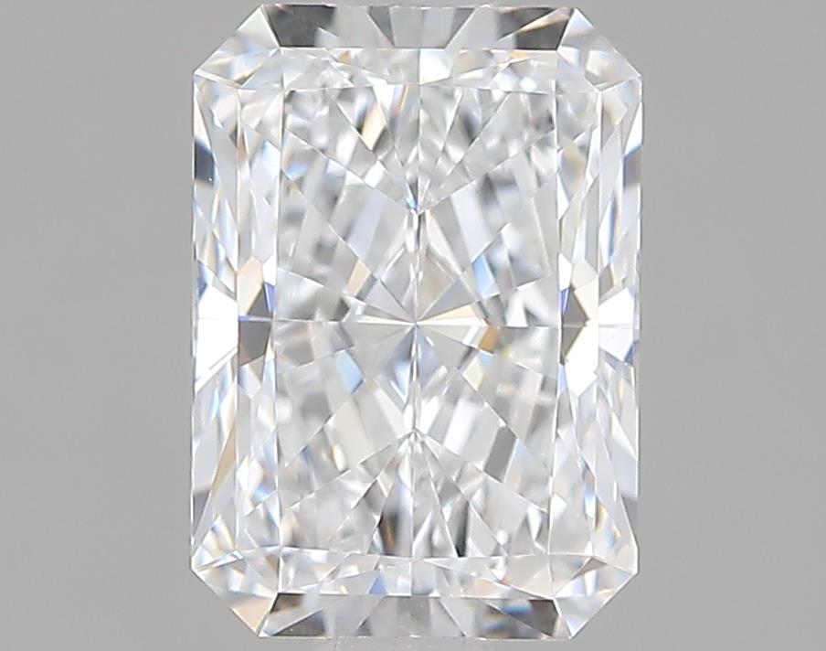 Radiant-cut lab diamond with brilliant facets.