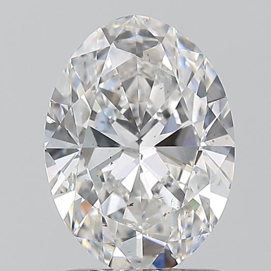 Oval-cut natural diamond with brilliant facets.