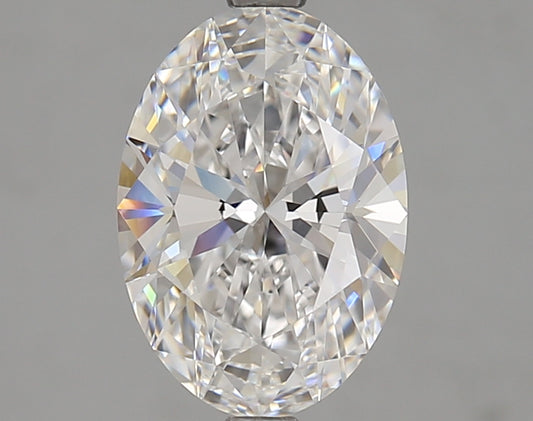 Oval lab-grown diamond, brilliant facets, clear sparkle.