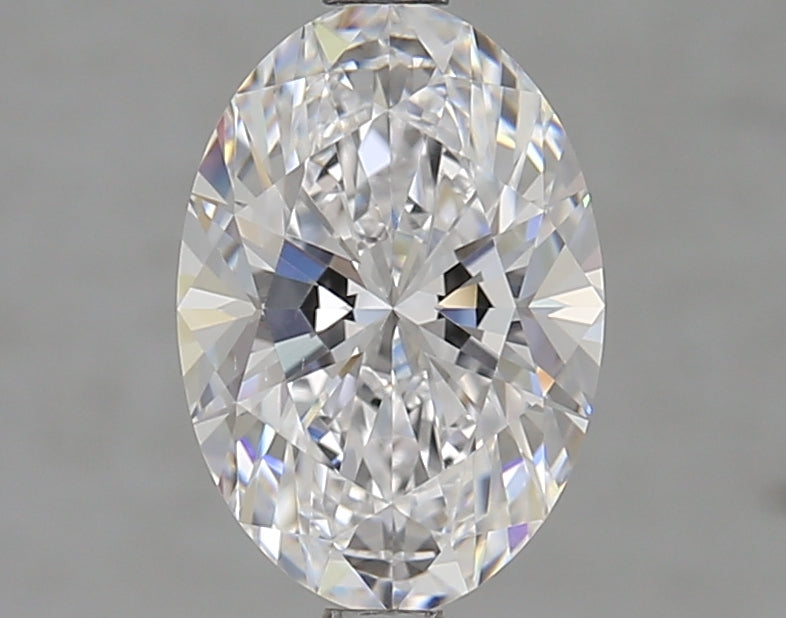 Oval-cut lab diamond with brilliant facets.