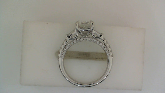 18K white gold ring with side diamonds.