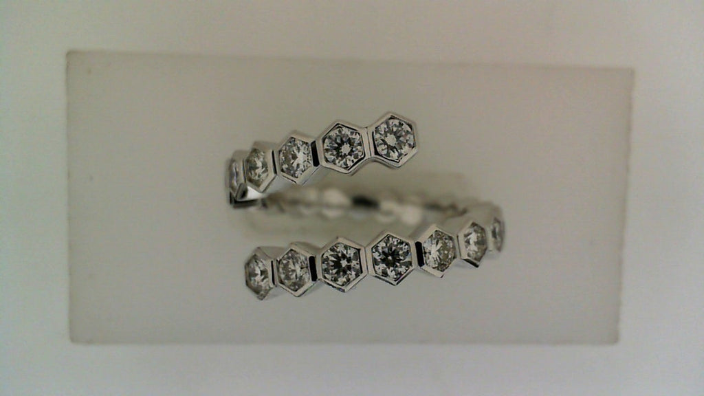 Hexagonal diamond ring in white gold.