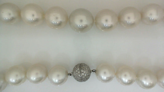 Pearl Strand Color Gemstone Necklace in 18 Karat White with 29 South Sea Pearls 10mm-17.9mm