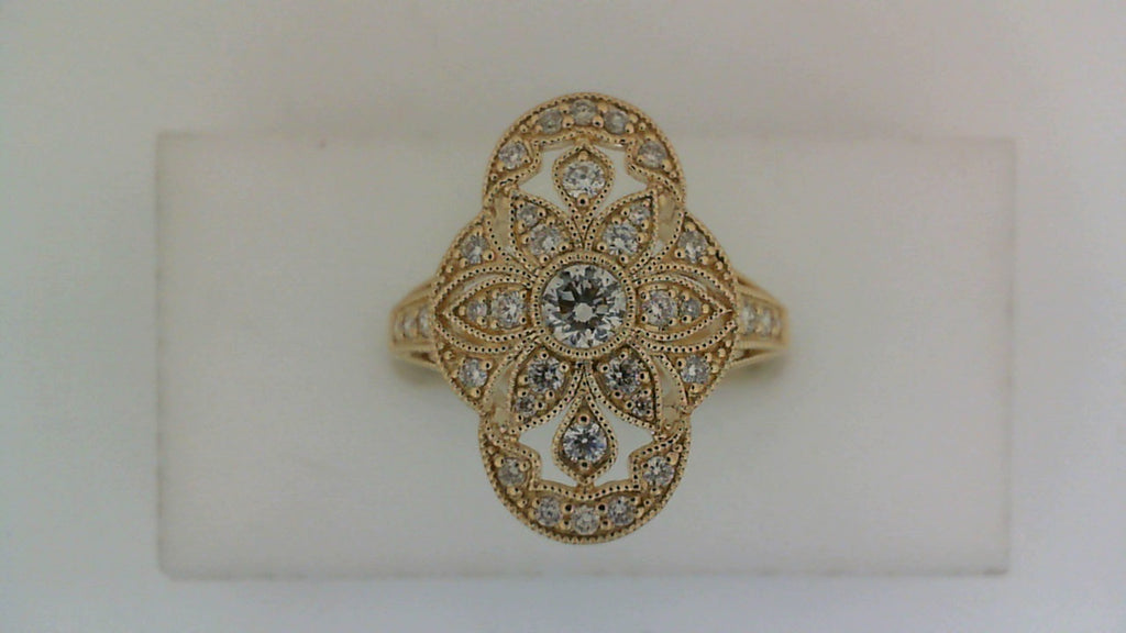 Vintage floral diamond ring, yellow gold filigree.