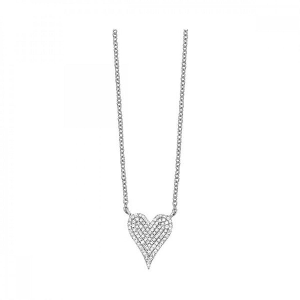 Heart-shaped diamond necklace in rose gold.