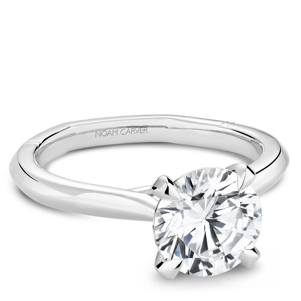 Solitaire diamond ring, 14K white gold.