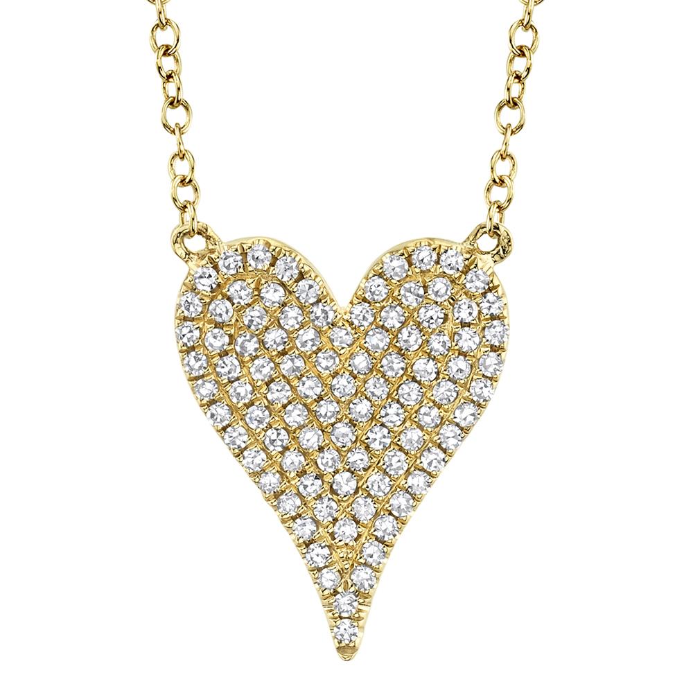 Heart-shaped diamond pendant, yellow gold chain.