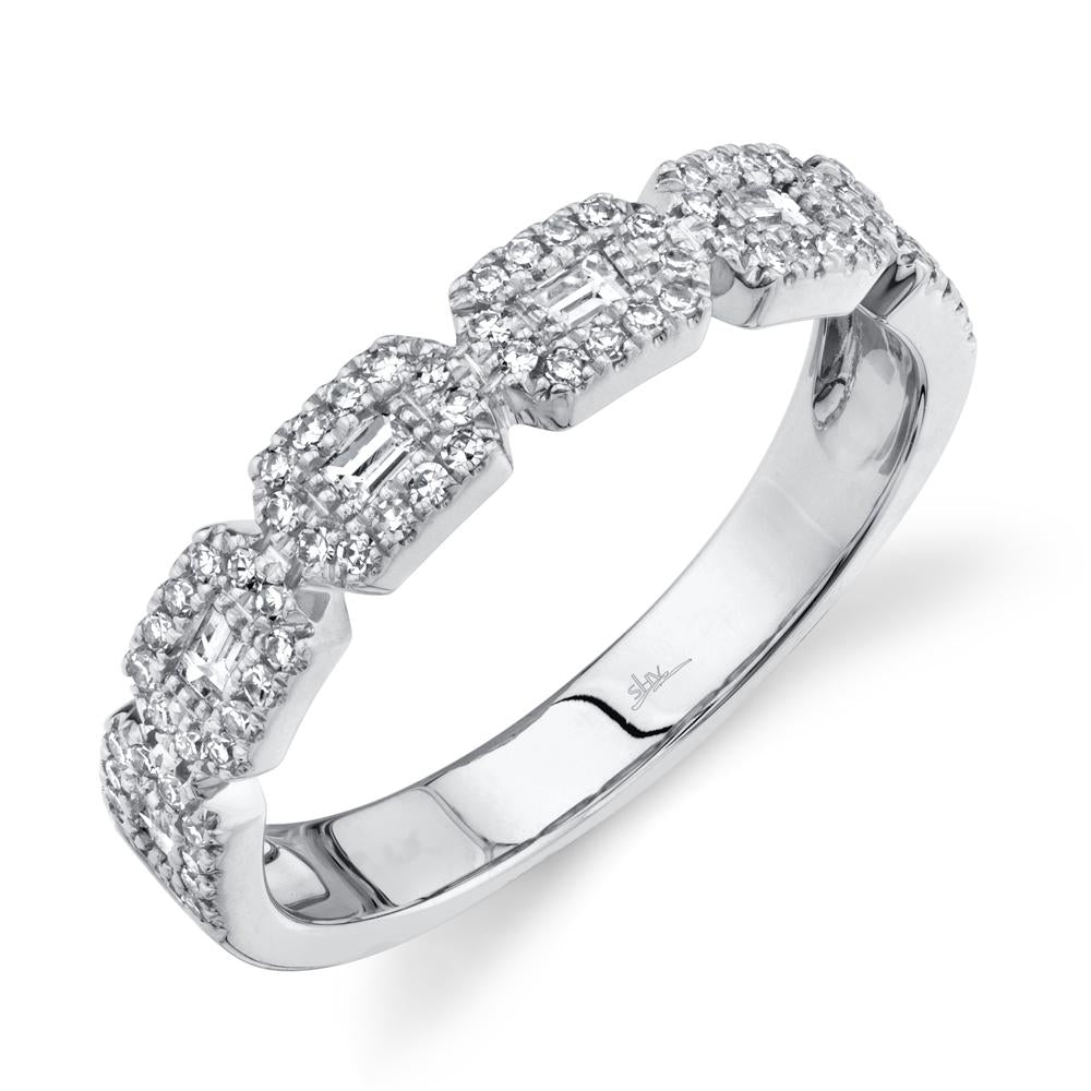 Diamond band with geometric cluster design.