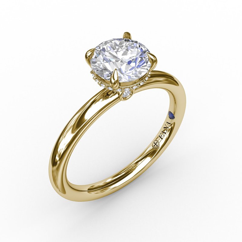 18K yellow gold ring with round diamonds.