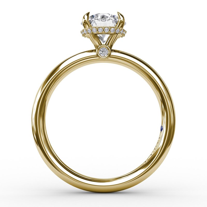 18K yellow gold diamond engagement ring.
