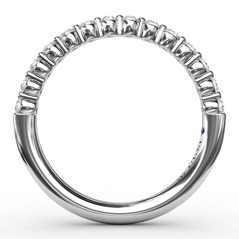 14K white gold diamond wedding band